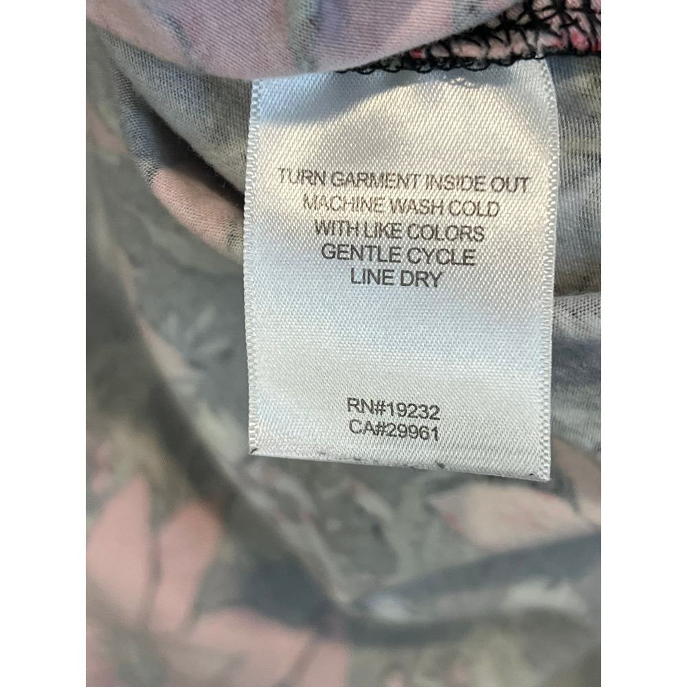 Alfred Dunner Black Floral Scoop Neck Top with Red-Pink Blossoms. Didn’t fit! - Picture 7 of 7